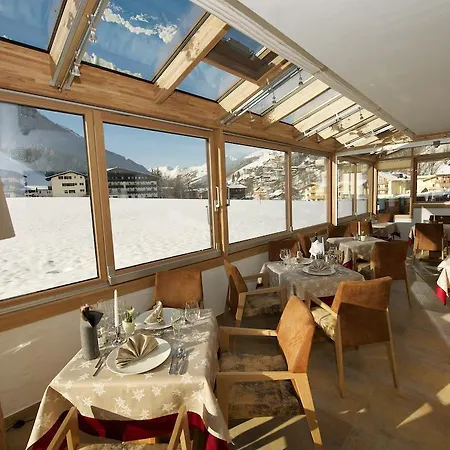 Hotel Tristkogel 3*